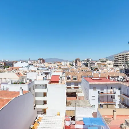 Malagasuite Port Апартаменты Фуэнхирола